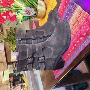 Womens Authentic Leather Boots